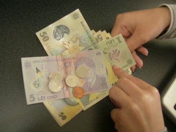 Leul, cel mai slab nivel din ultimele opt luni